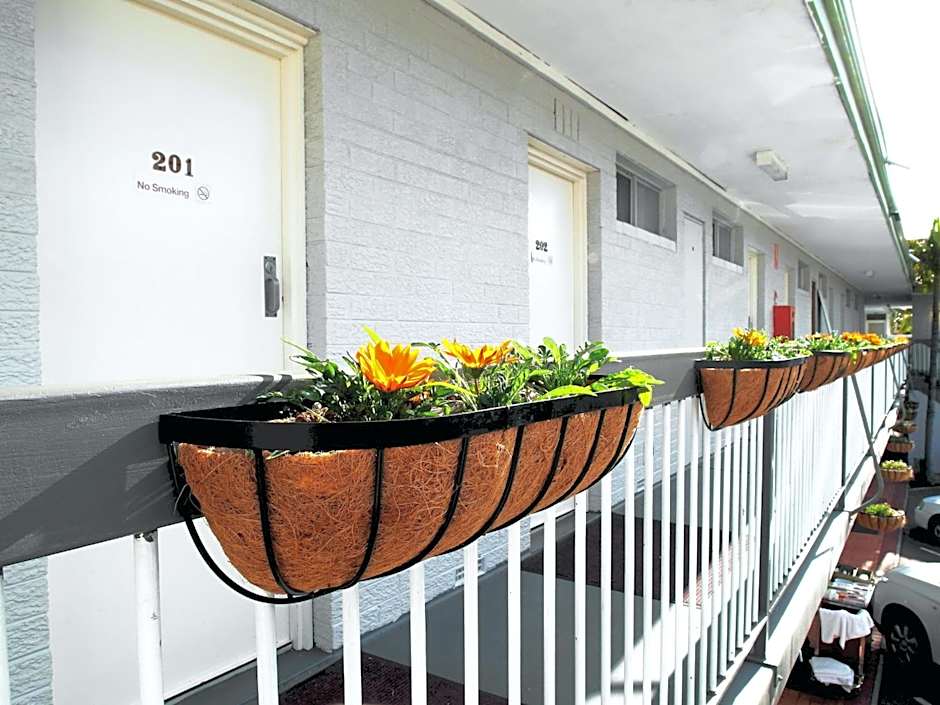 Econo Lodge Rivervale