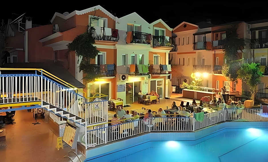 Magic Tulip Beach Hotel