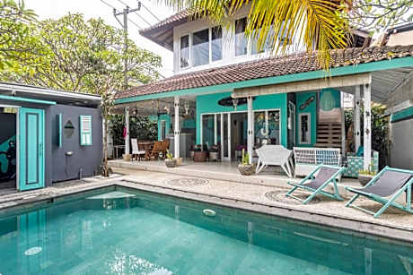 Charming 2Bdr Villa in the heart of Canggu & Beach walking Distance