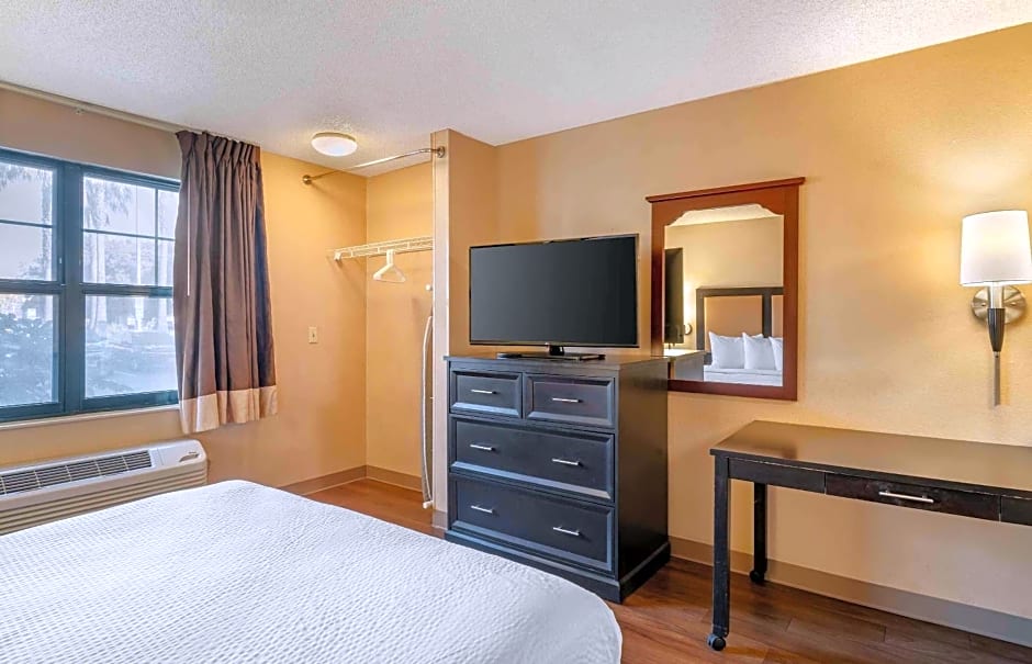 Extended Stay America Suites - Oakland - Emeryville