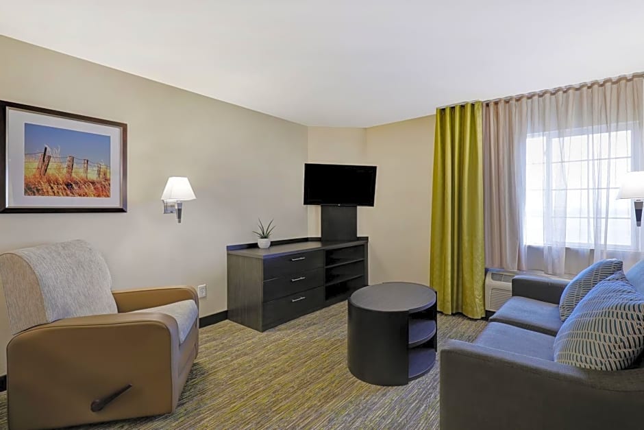 Candlewood Suites Indianapolis - South