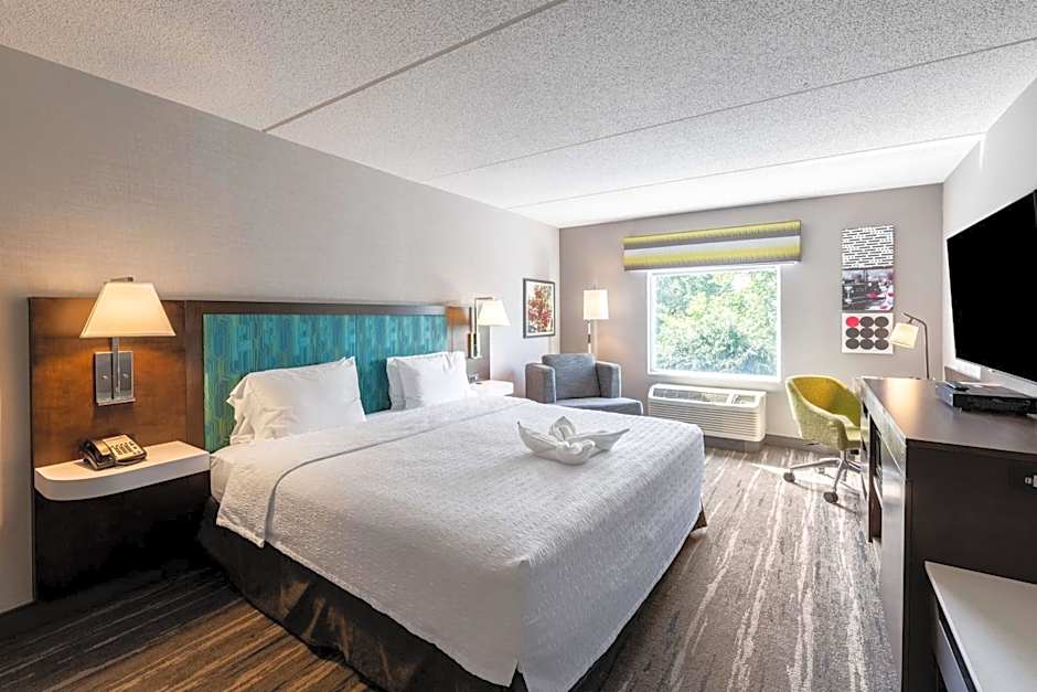 Hampton Inn By Hilton Poughkeepsie
