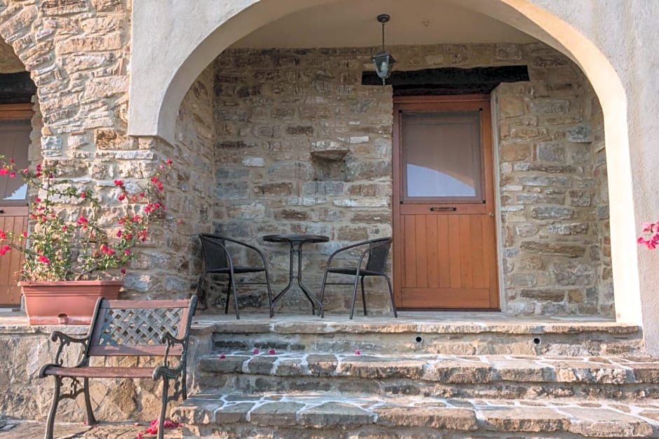 Casale storico nella campagna cilentana