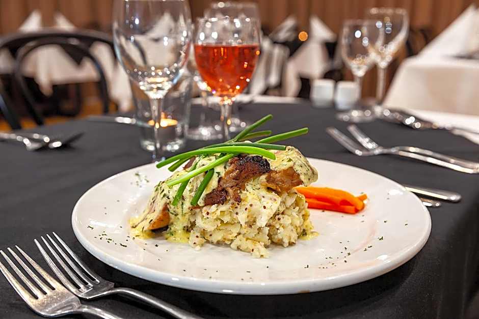 Eastgate on the Range Motel