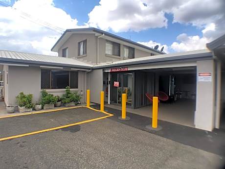 Allan Cunningham Motel