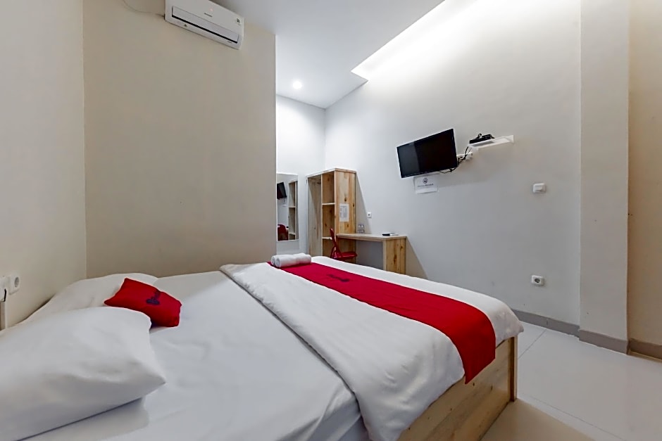 RedDoorz Syariah near DPRD Kabupaten Subang