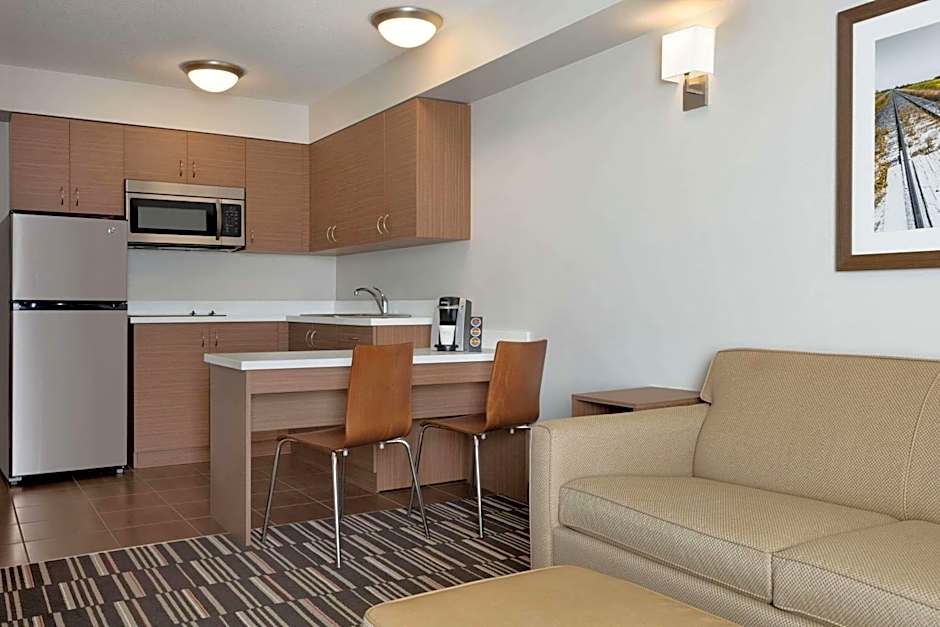 Microtel Inn & Suites by Wyndham Bonnyville