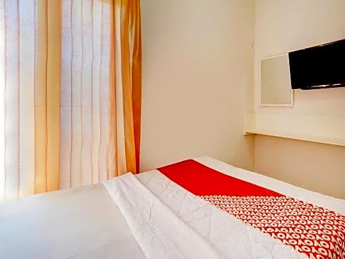 OYO 3995 Airport Village Juanda