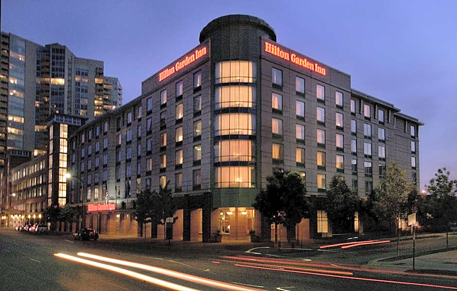 Hilton Garden Inn Evanston