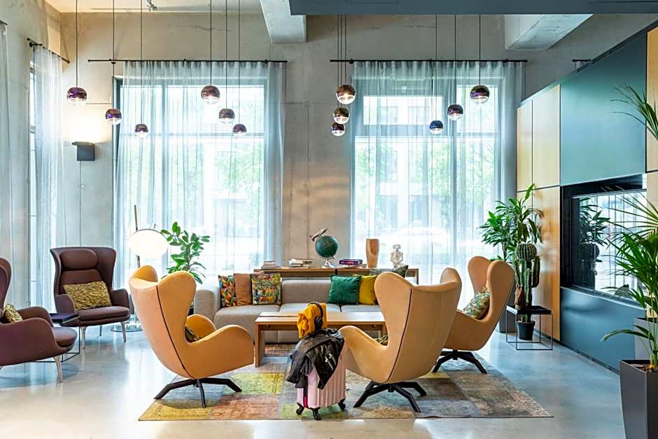 Moxy by Marriott Frankfurt Airport