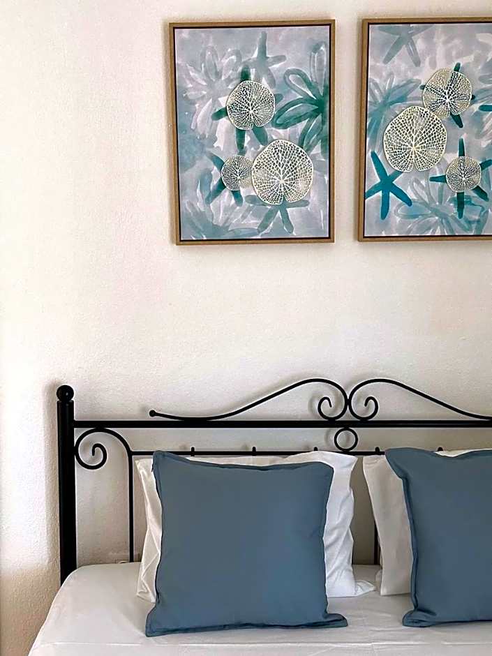 La Scala family apartments