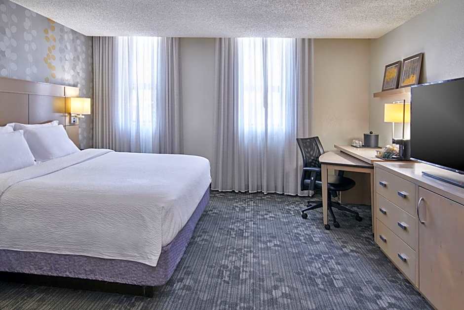 Courtyard by Marriott Columbus Downtown