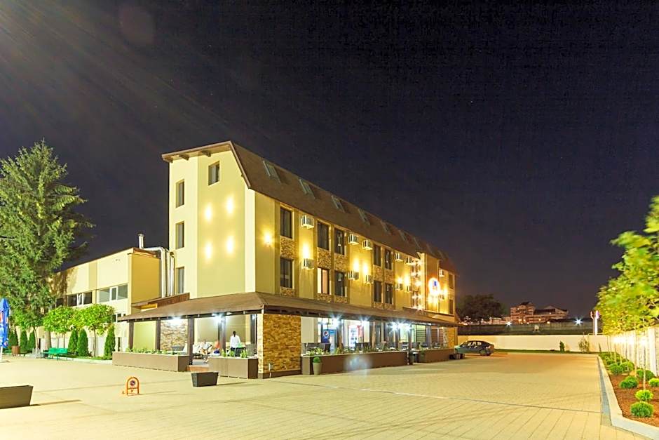 YMY HOTELS Târgu Jiu