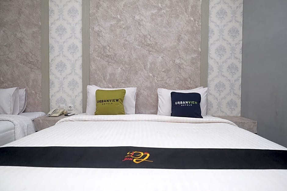 Urbanview Hotel DJ Inn Tegal