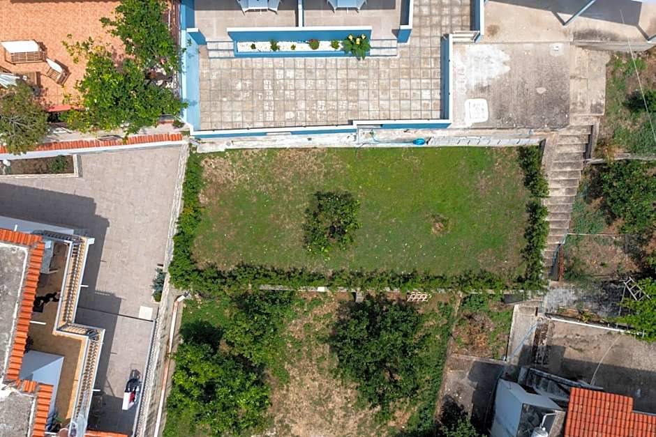 Unique Aura Luxury Studios