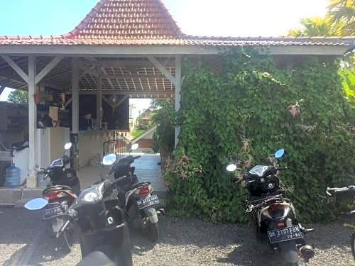 M's Snack Point Bed & Breakfast