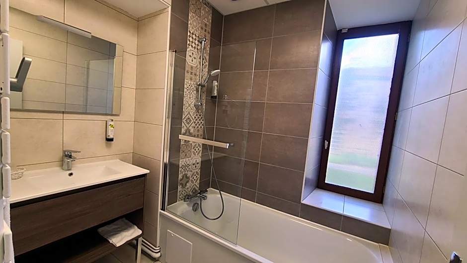 Logis Hotel Auberge de l'Allagnonette
