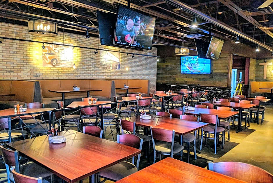 Ramada Plaza by Wyndham Chicago North Shore