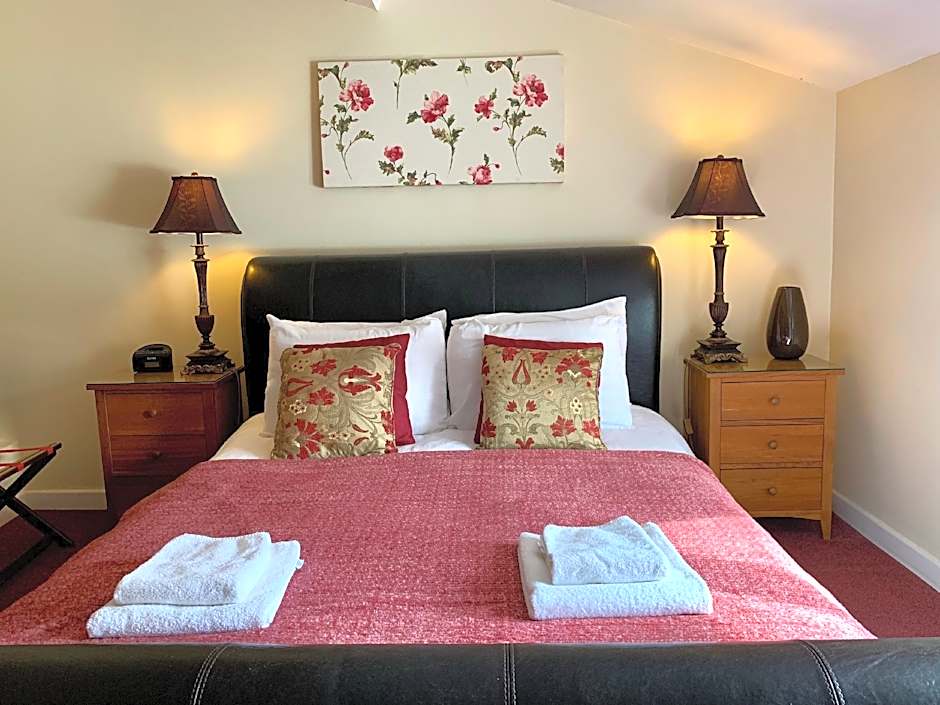 Photo 1 of 6 of 1 King Bed
