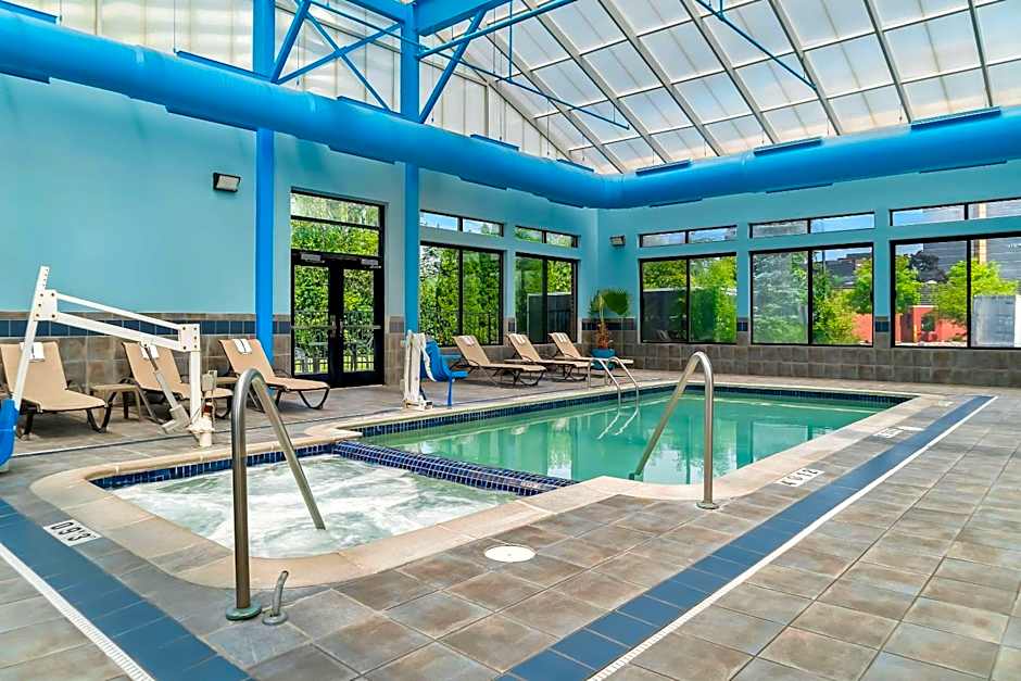 Comfort Suites Southfield/Detroit