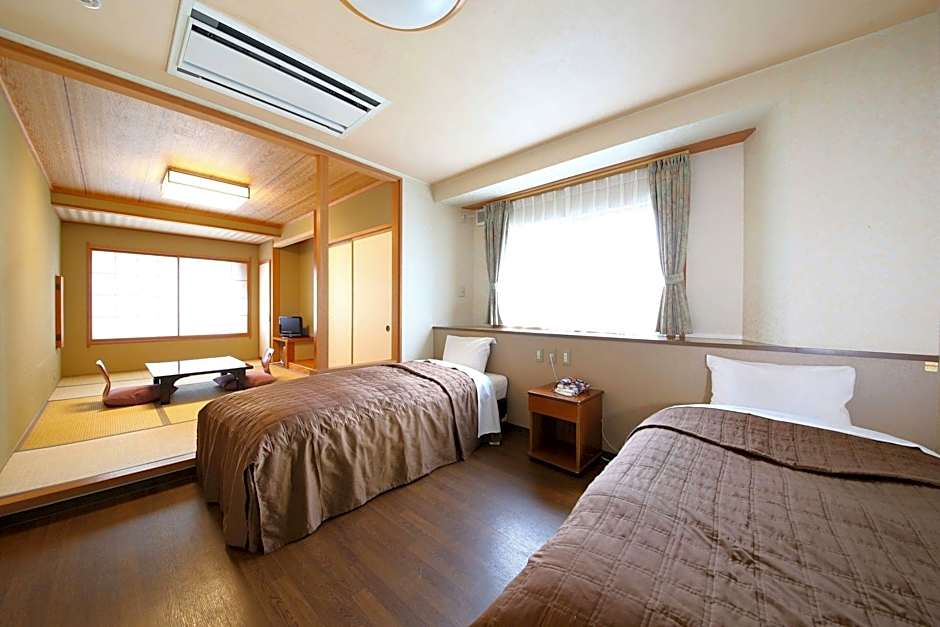 Ryokan Hakura