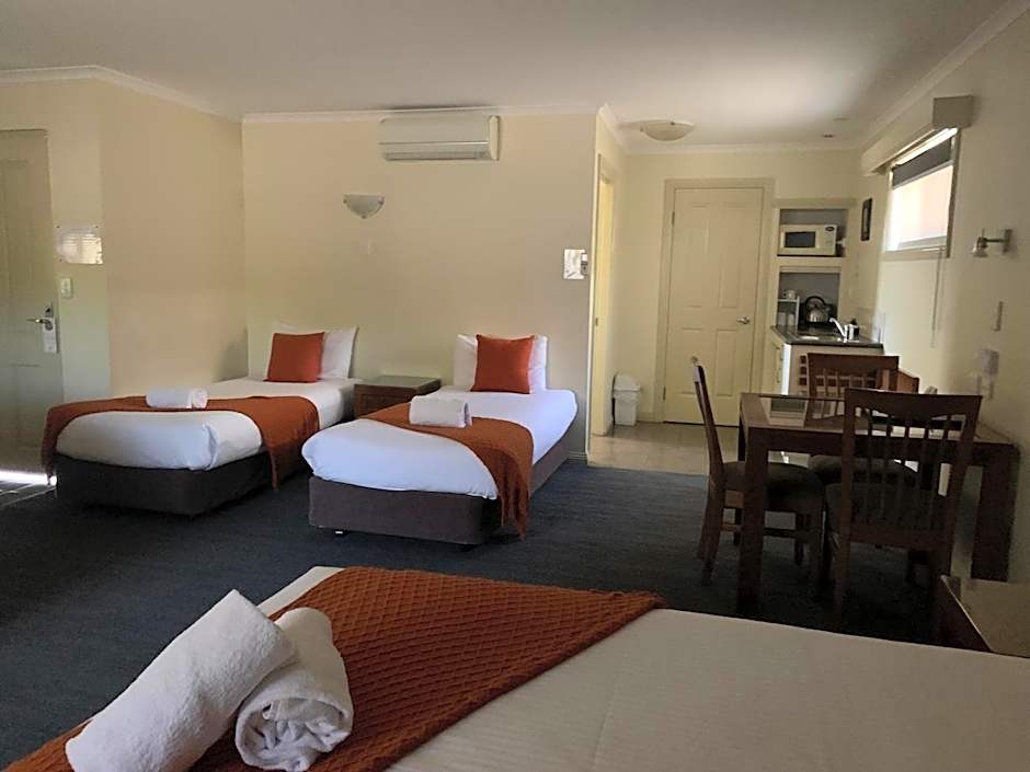 Armidale Pines Motel