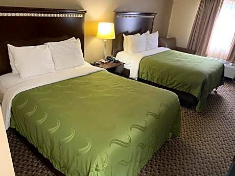 Queen Room with Two Queen Beds - Non-Smoking