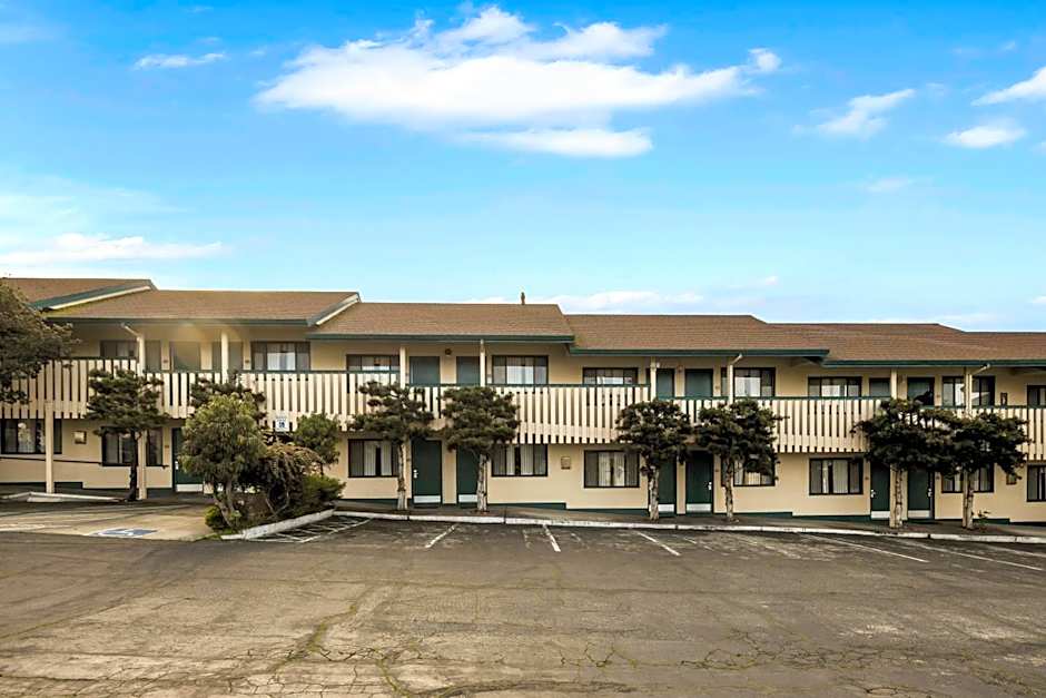 Scottish Fairway Inn