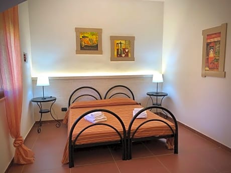 One-Bedroom Apartment (3 Adults)