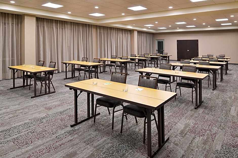 Courtyard by Marriott Columbus Grove City