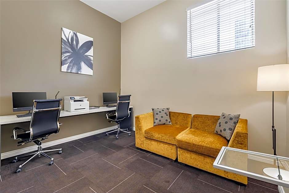 Best Western Plus LA Mid-Town Hotel