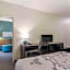 Sleep Inn & Suites At Kennesaw State University