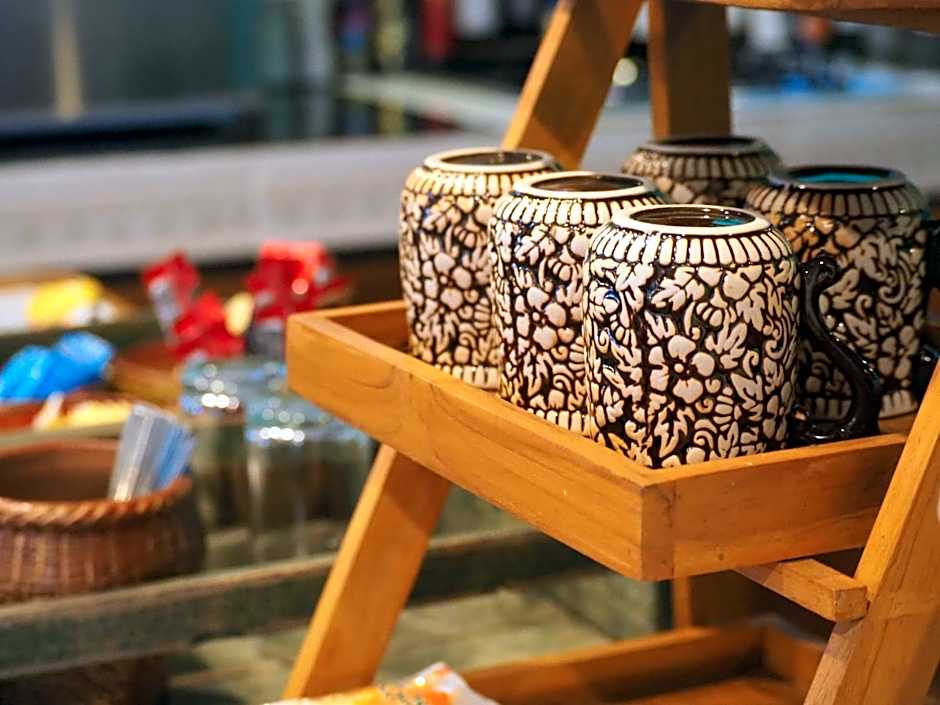 Chomklong Experience