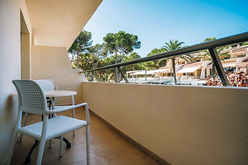 Iberostar Waves Pinos Park