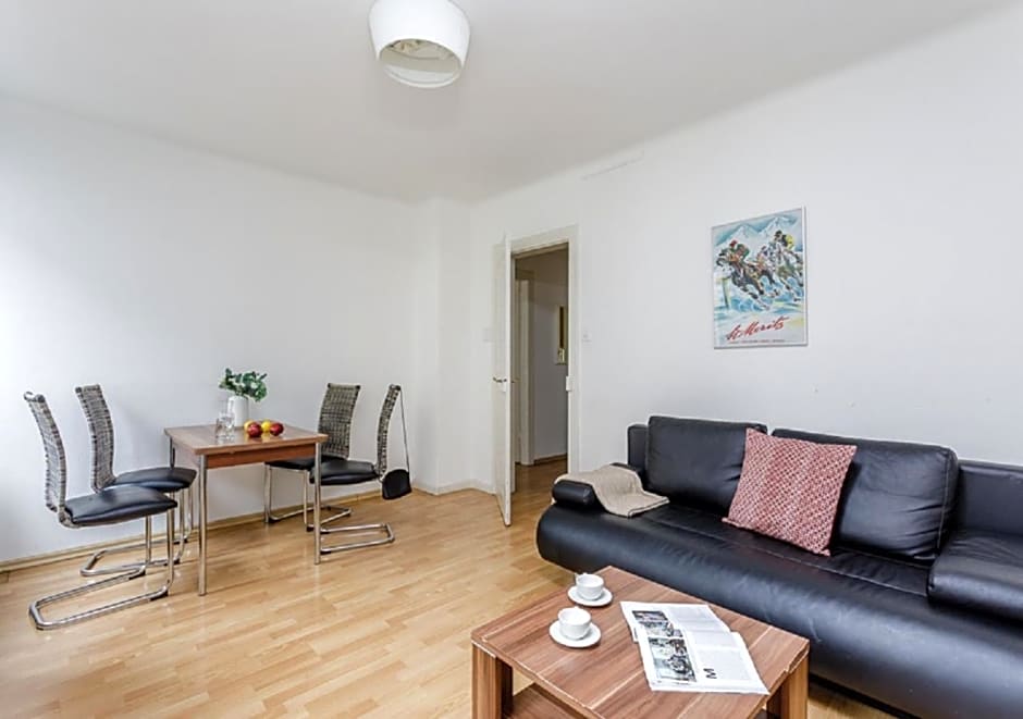 Rent a Home Eptingerstrasse - Self Check-In