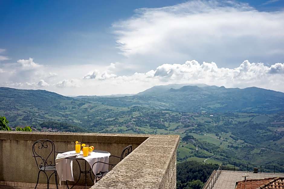 Hotel Cesare