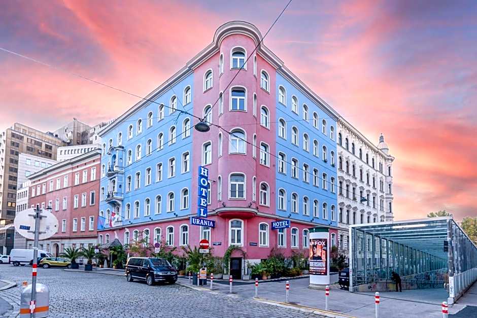 Hotel Urania