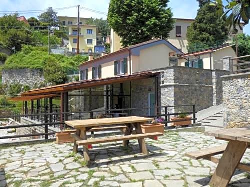SANT'ANNA HOSTEL