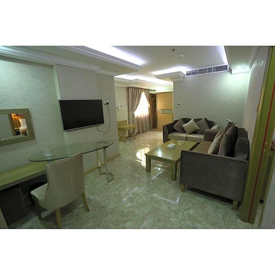 Sun And Sands Plaza Hotel