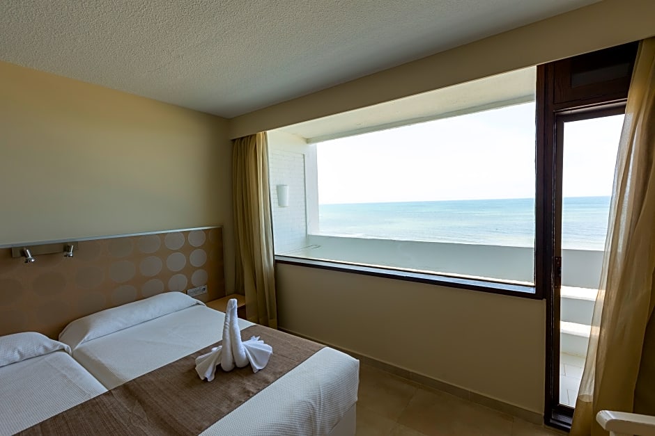 Foto 1 von 3 von 1 Double Bed or 2 Beds, Sea View