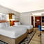 Best Western Plus Rose City Conference Center Inn
