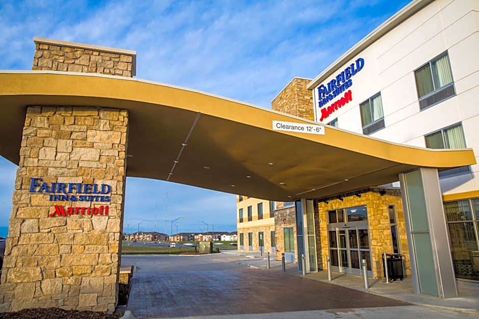 Fairfield Inn & Suites by Marriott Lincoln Southeast
