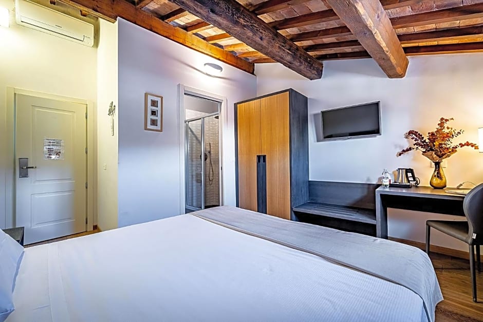 Martelli 6 Suite & Apartments