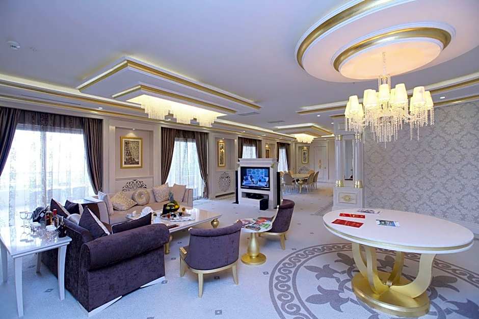 Qafqaz Riverside Hotel