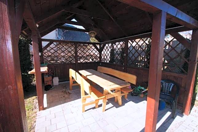 Domek nad Kana¿em ¿ucza¿skim