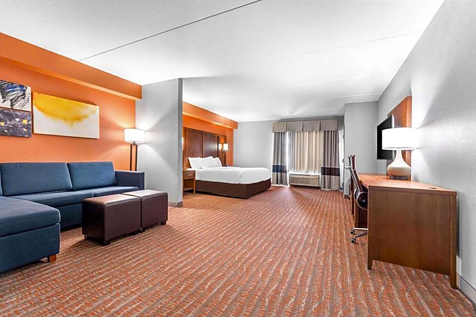 Comfort Suites Jackson I-40