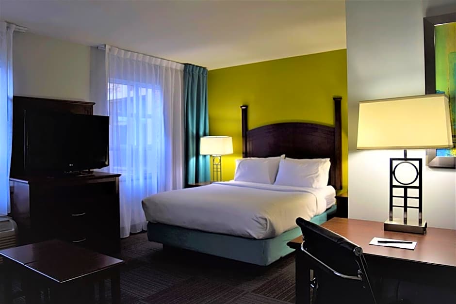 Staybridge Suites London By IHG