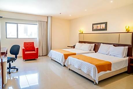 Suite with Two King Beds - Non-Smoking