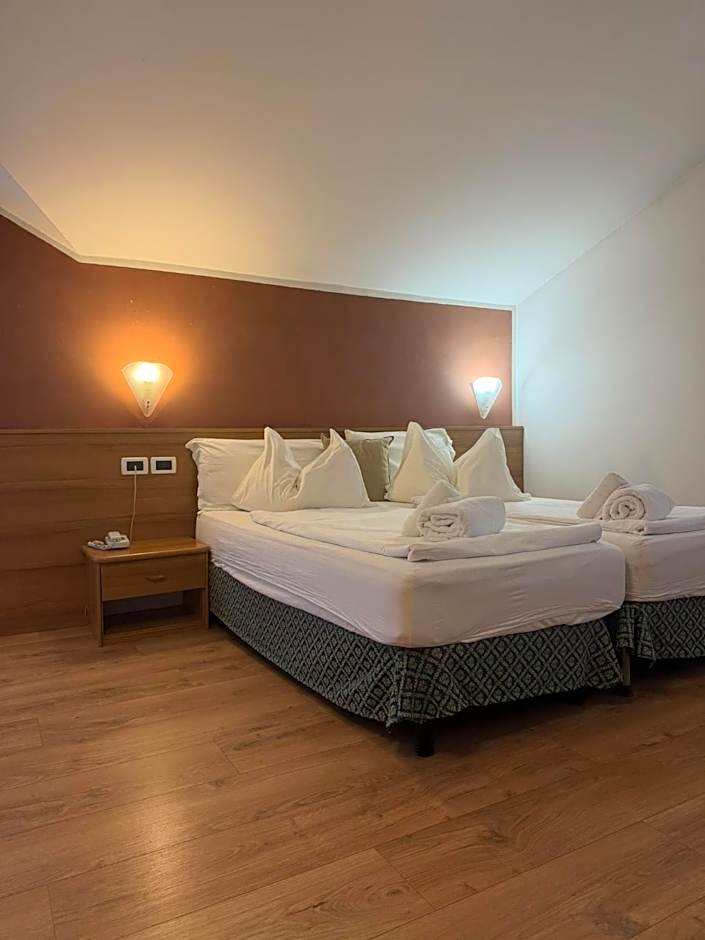 Hotel Alle Piramidi