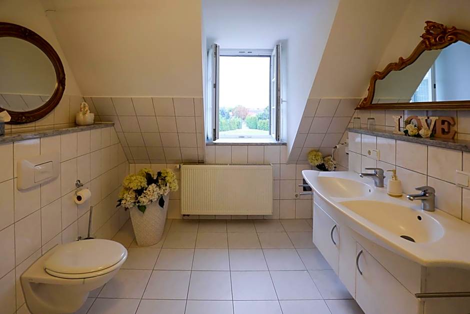 Hotel garni Schloss Grochwitz